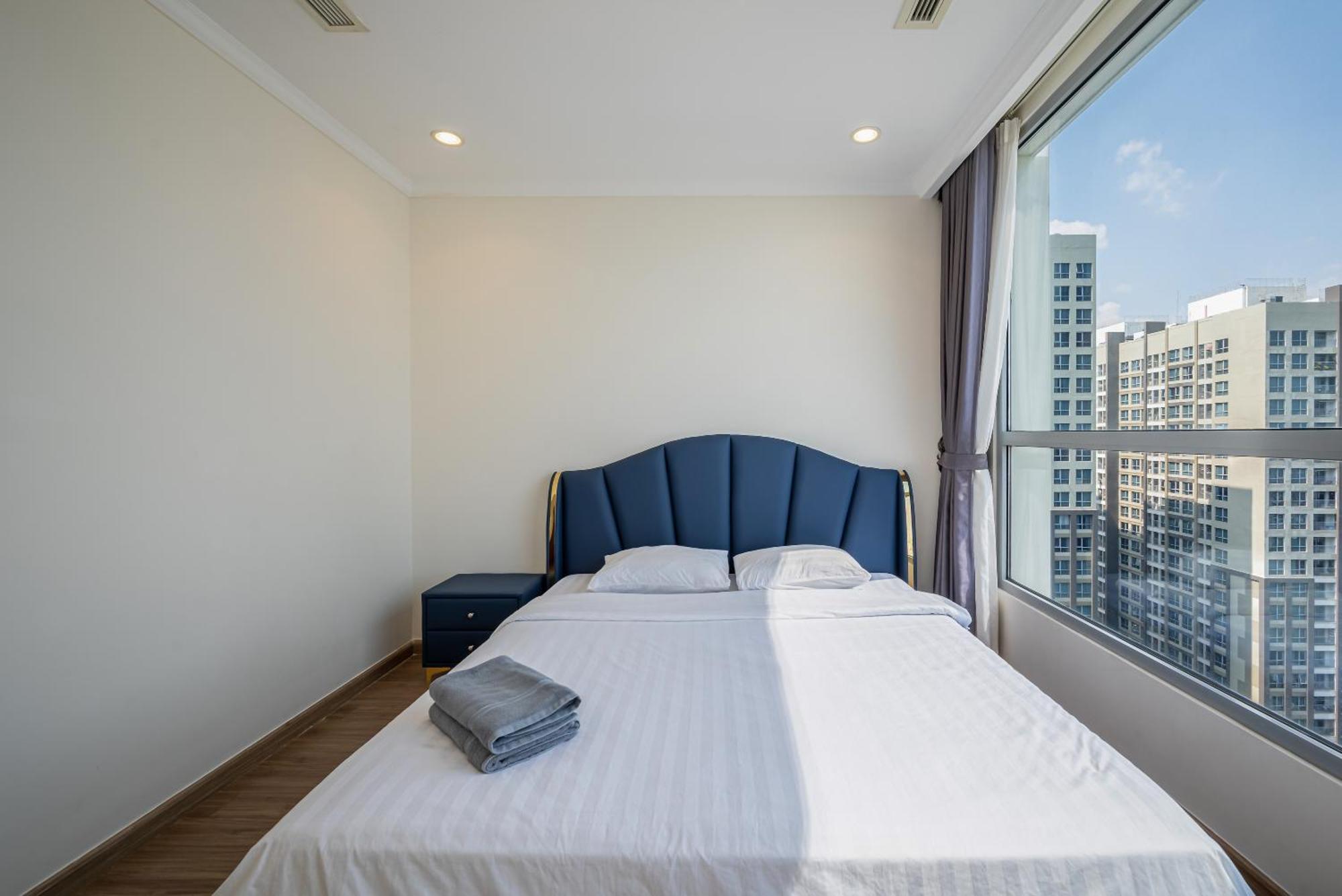 Vinhomes Landmark Condotel Suite Ho Chi Minh City Exterior photo